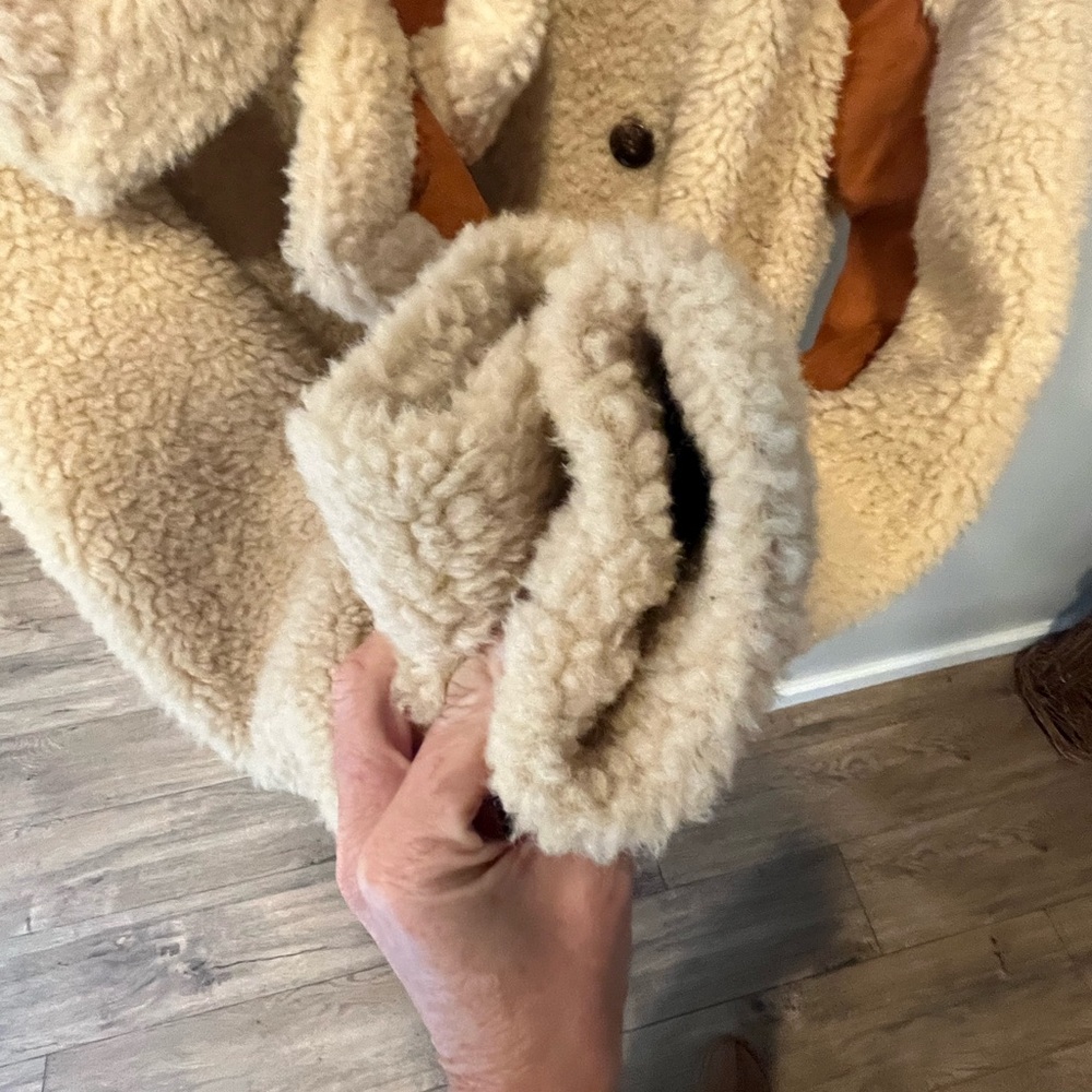 Karen Millen Sherpa teddy coat - Picture 7 of 10